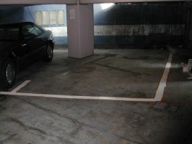 駐車場ライン引き工事